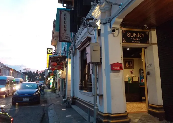 Phuket Sunny Hostel